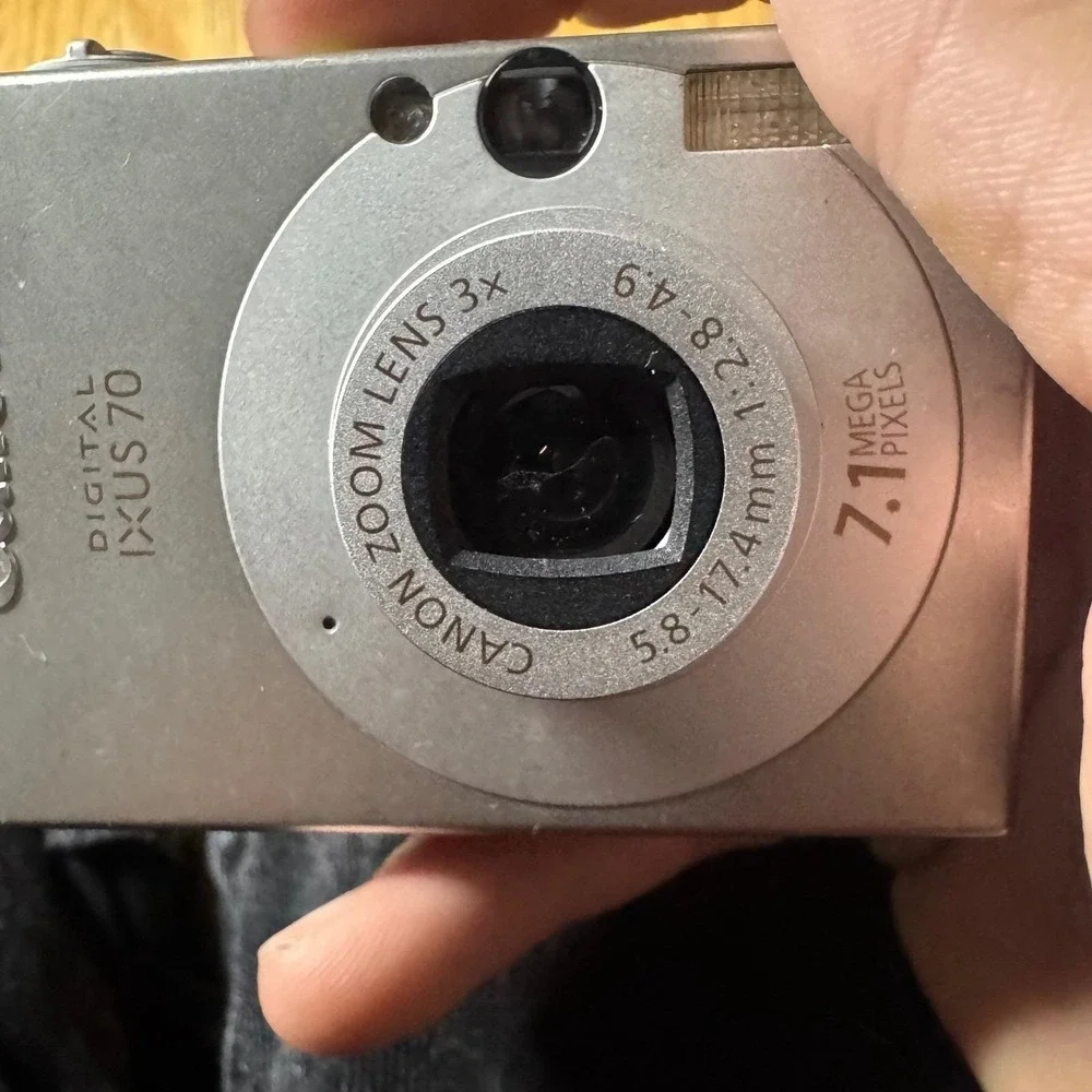 Canon Digital IXUS 70 Silver 7.1MP Compact Digital Camera PC1228 Japan 3x Zoom - Picture 11 of 11